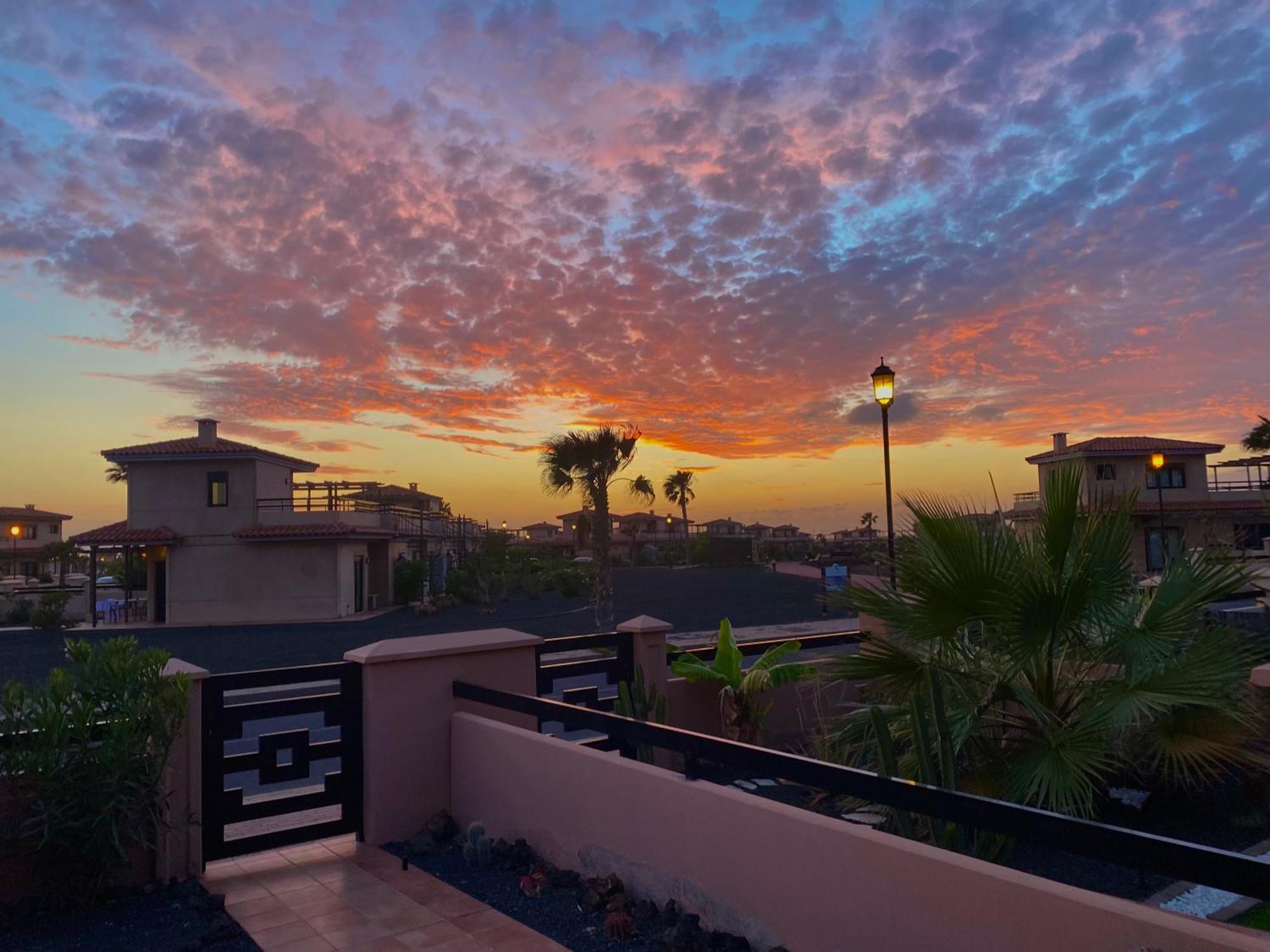 El Hierro House Apartment ลาคาเรส ภายนอก รูปภาพ